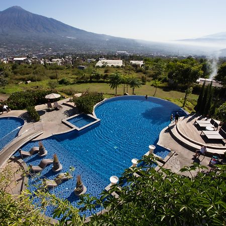 Amartahills Hotel And Resort Batu  Buitenkant foto