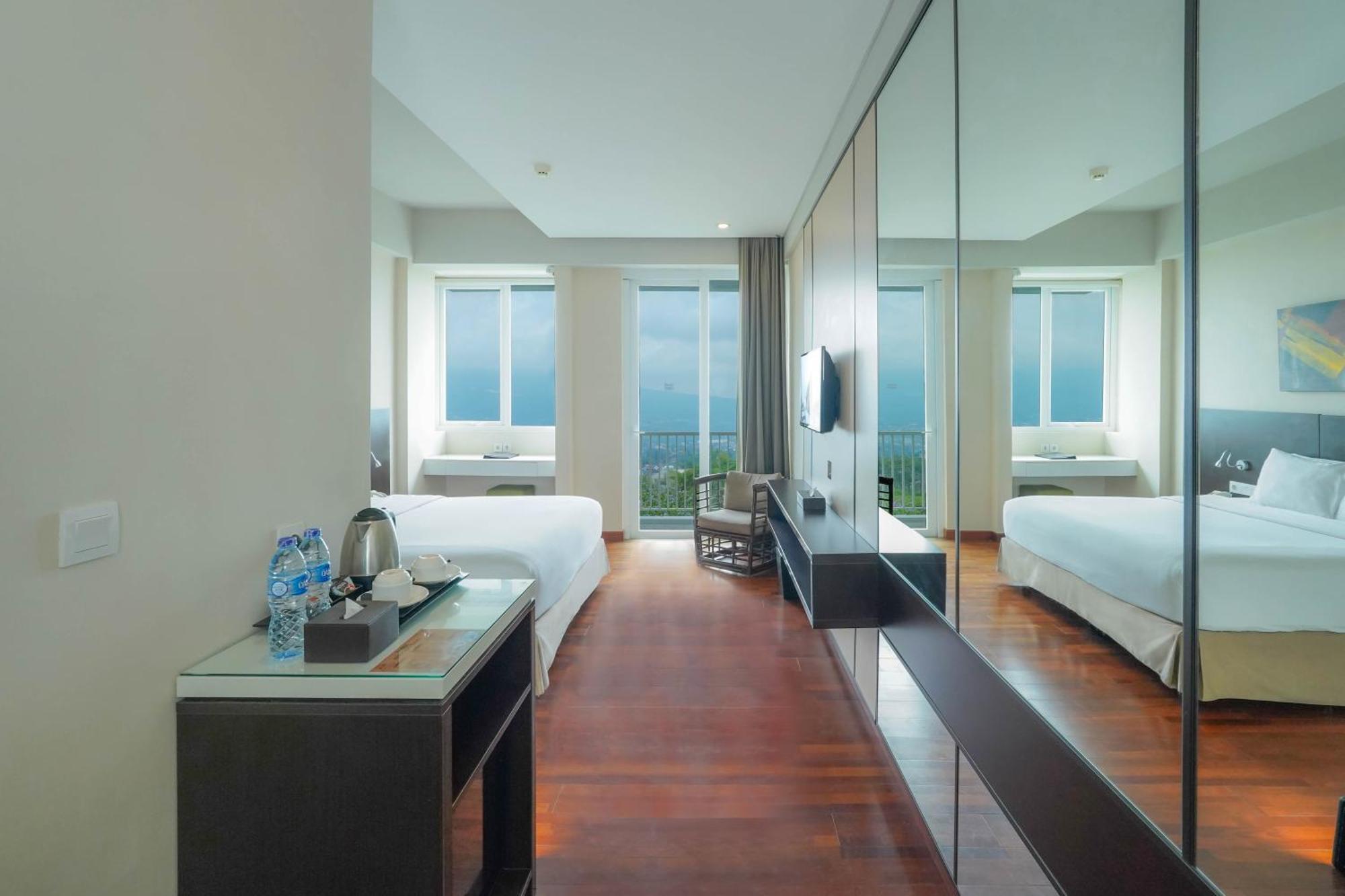 Amartahills Hotel And Resort Batu  Kamer foto